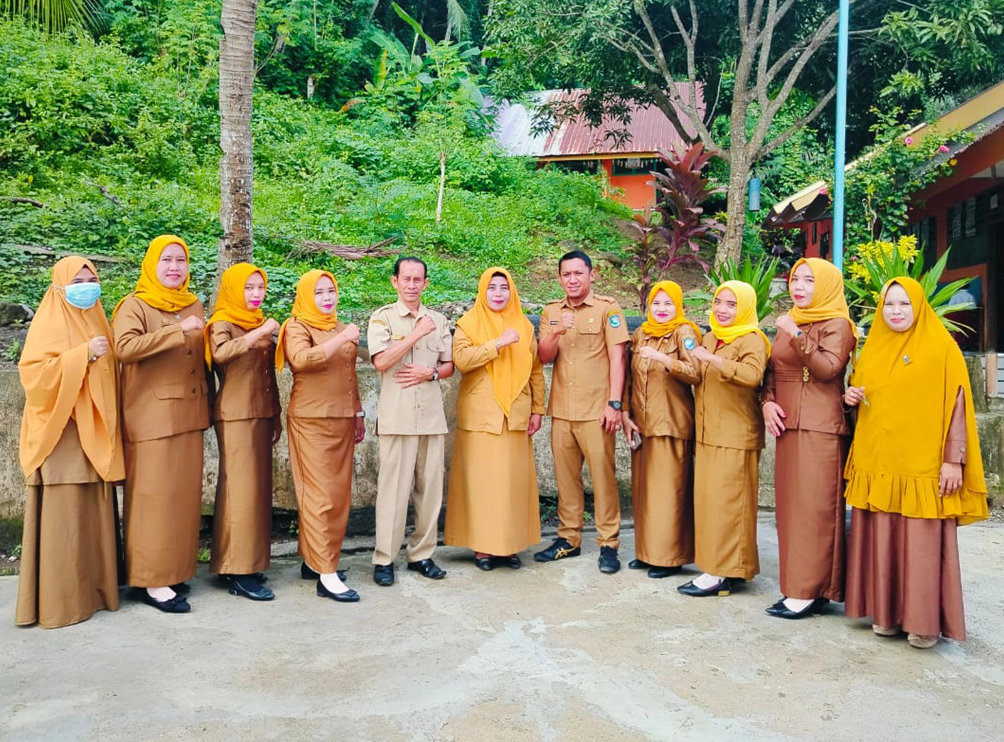 Guru-guru SDN 288 Liang-Liang